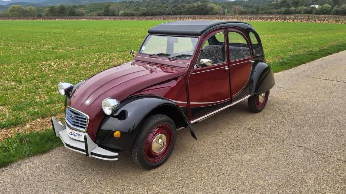 2CV Charleston 1984 Bientôt disponible...